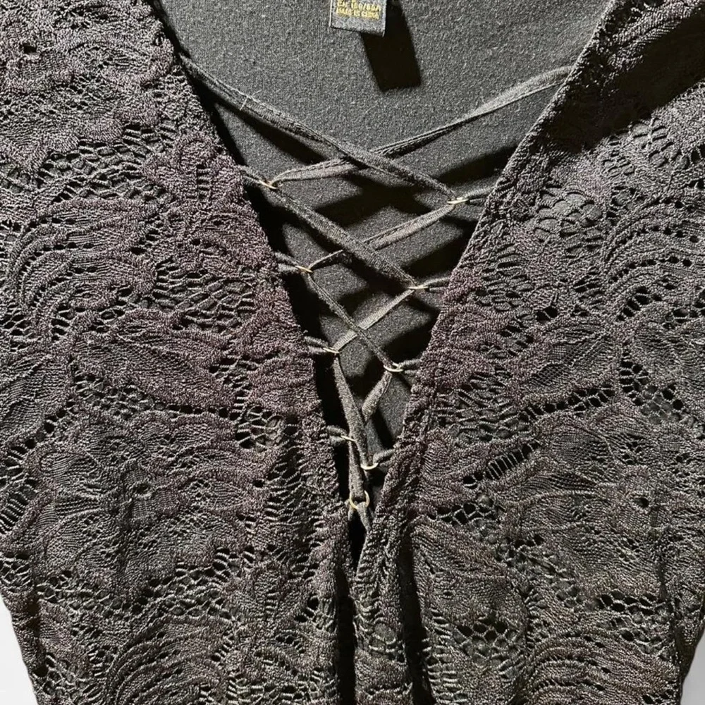 Forever 21 Black Lace Long Sleeve Bodysuit Size Small Gothcore Minimalist - Picture 5 of 10